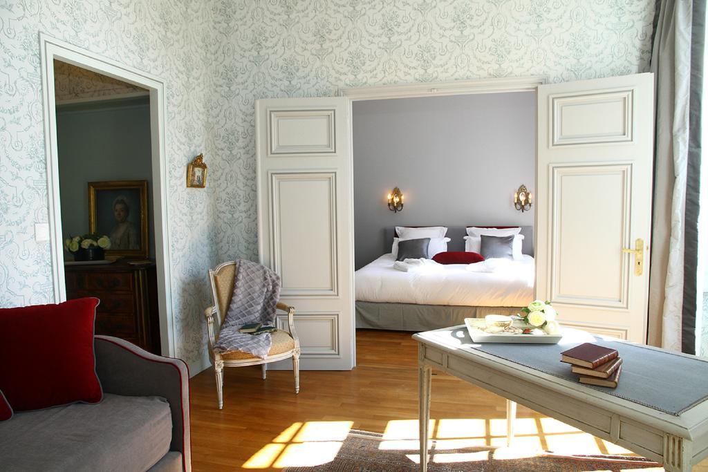 Villeny シャトー デ ラ ジロディエール Bed & Breakfast エクステリア 写真
